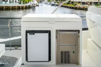 Thumbnail von Galeon 550 FLY