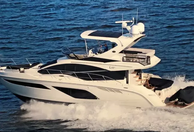 Sea Ray L550 Fly