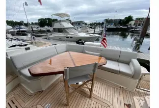 Thumbnail von Sea Ray L550 Fly