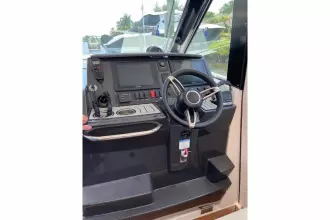 Thumbnail von Tiara Yachts Q 44