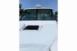 Thumbnail von Tiara Yachts Q 44