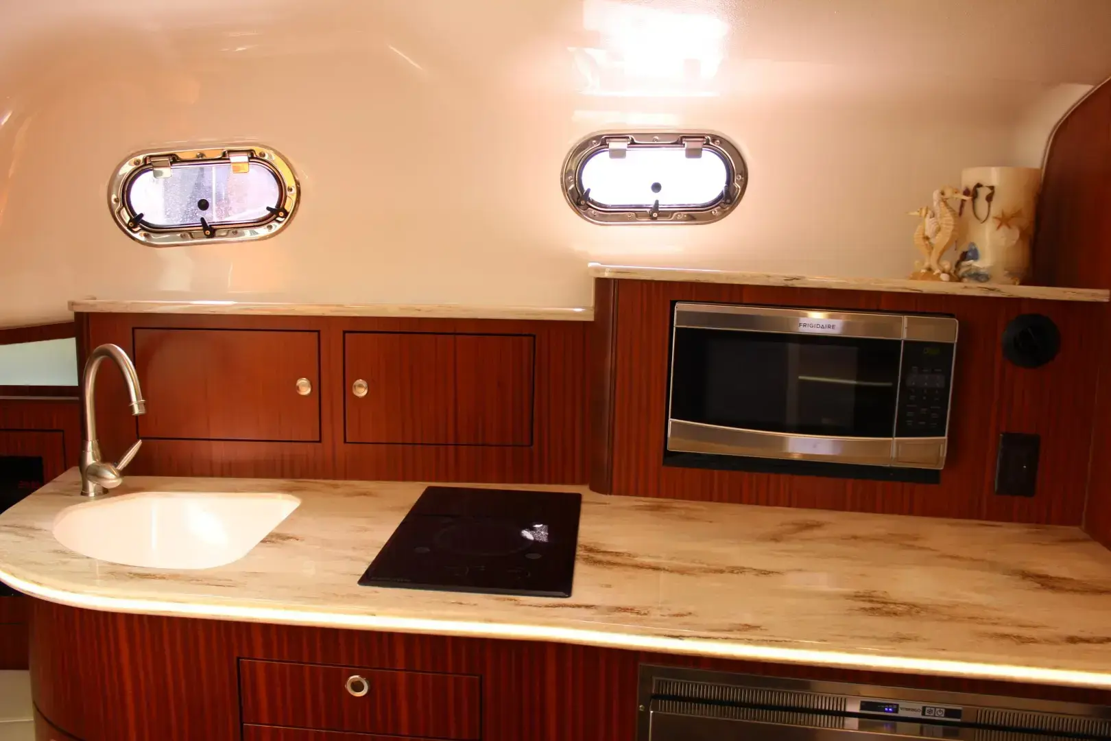 Thumbnail von Pursuit OS 385