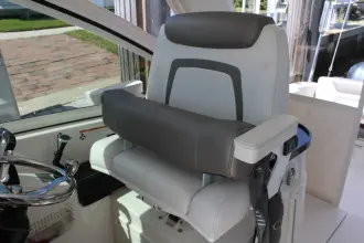 Thumbnail von World Cat 320 DC