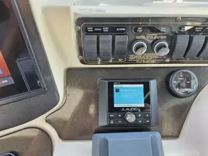 Thumbnail von Cruisers Yachts 3870 Express