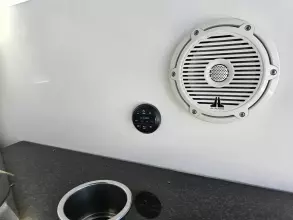 Thumbnail von Cruisers Yachts 3870 Express