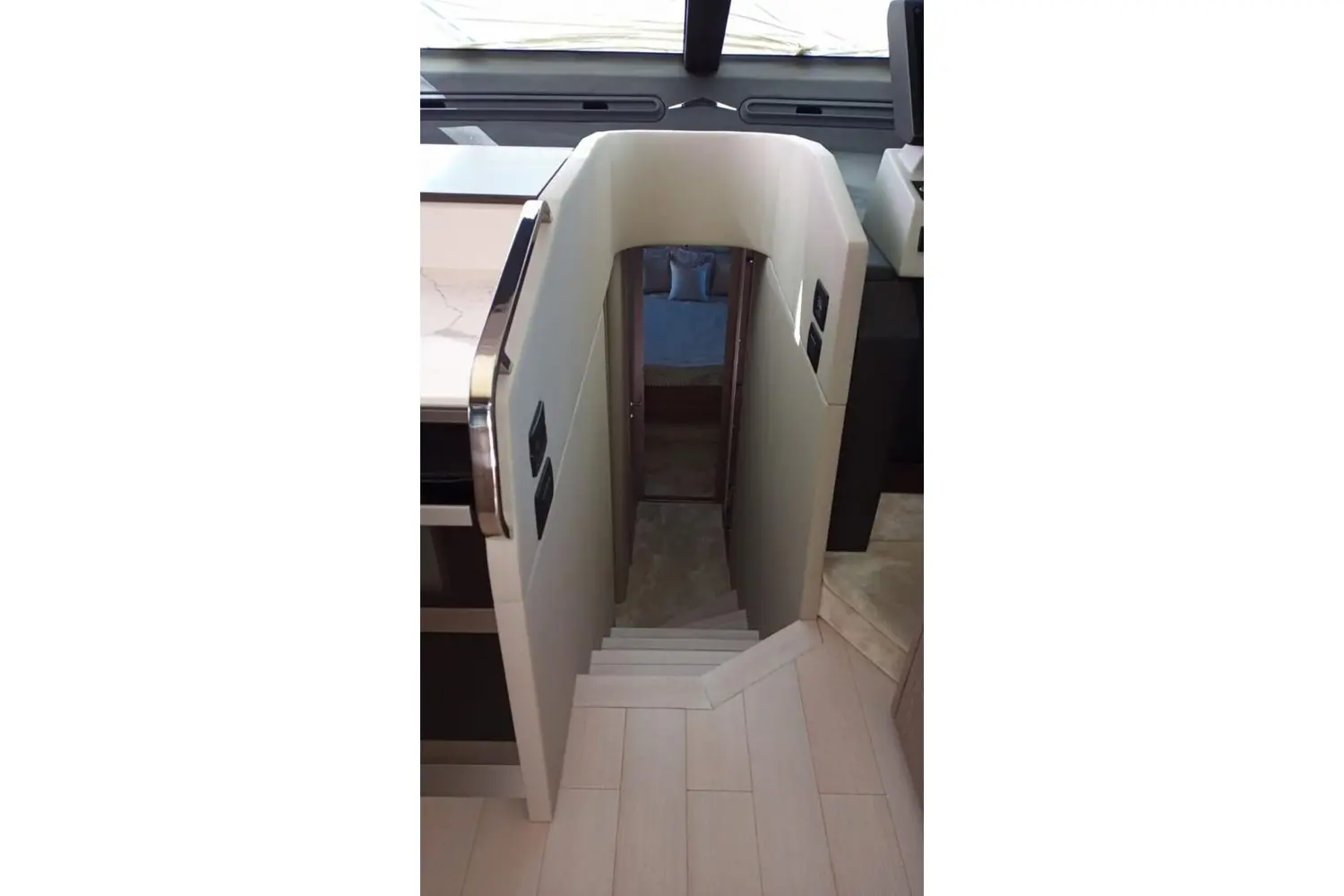 Thumbnail von Azimut S6