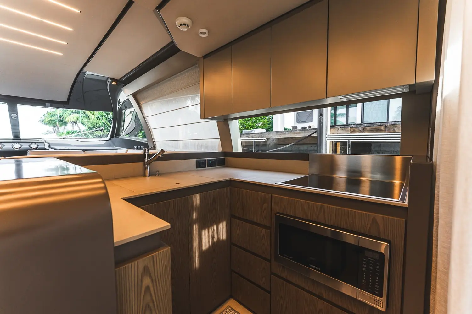 Thumbnail von Ferretti Yachts 550