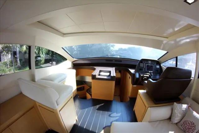 Thumbnail von Pershing 64