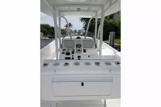 Thumbnail von Intrepid 370 Cuddy