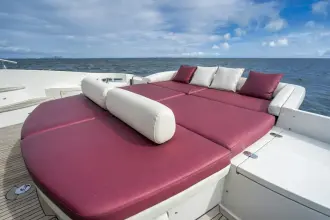 Thumbnail von Azimut 68