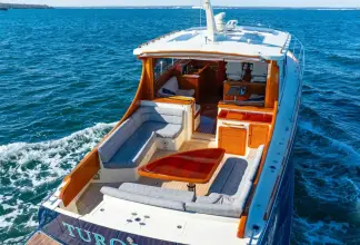 Thumbnail von Hinckley Talaria 43 TURQUOISE name reserved