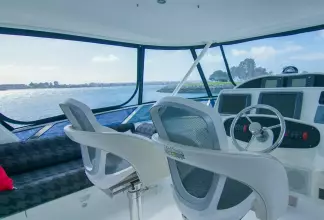 Thumbnail von Mckinna 65  YOLO