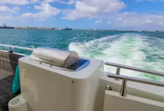 Thumbnail von Mckinna 65  YOLO