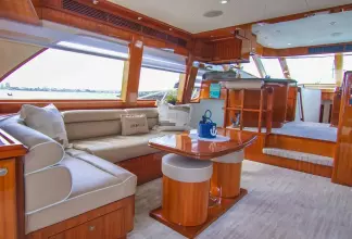 Thumbnail von Mckinna 65  YOLO