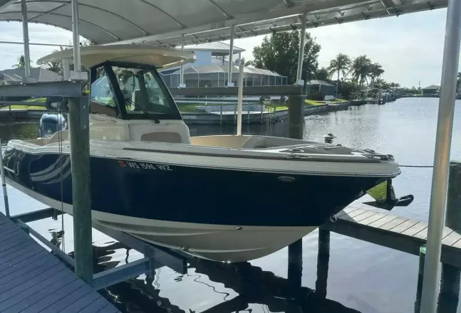 Chris Craft Catalina 24