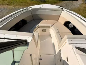 Thumbnail von Boston Whaler 240 Vantage One Moor