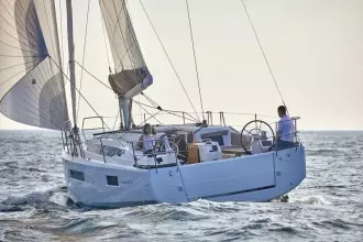 Thumbnail von Jeanneau Sun Odyssey 410