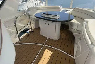 Thumbnail von Ovation 52 Ours Is Prettier