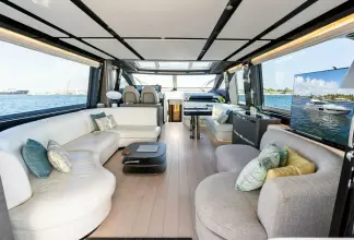 Thumbnail von Azimut S8 Yesenia