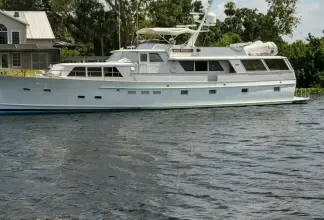 Thumbnail von Burger 106 Raised Pilothouse Miss Wendy