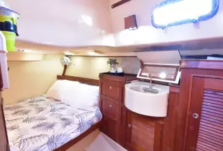 Thumbnail von Island Packet 380 AFTIA