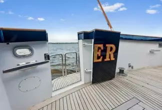 Thumbnail von Burger 310C Chanticleer