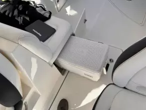 Thumbnail von Sea Ray SLX 350 A Champagne Thing