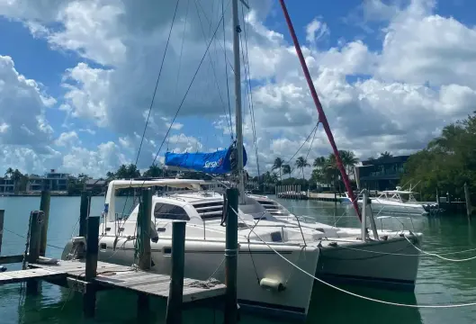 Leopard 38 Tiki