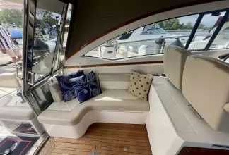 Thumbnail von Chris Craft Commander 42 Red Boat