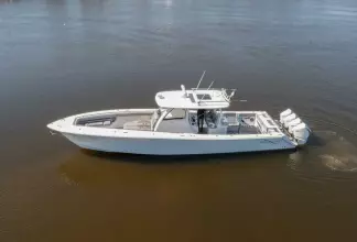 Blackwater 43 Sportfish Grey Goose