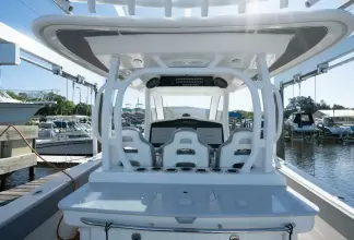 Thumbnail von Blackwater 43 Sportfish Grey Goose