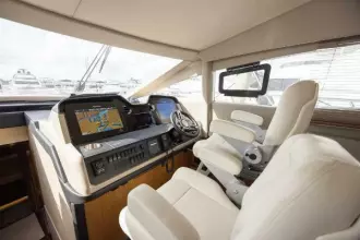 Thumbnail von Sea Ray 590 Fly Bridge