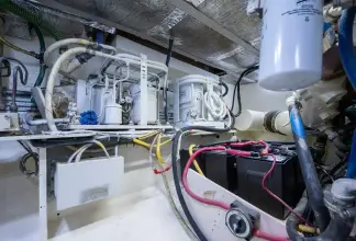 Thumbnail von Tollycraft Pilothouse Motivated Seller