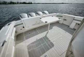 Thumbnail von Intrepid 475 Sport Yacht