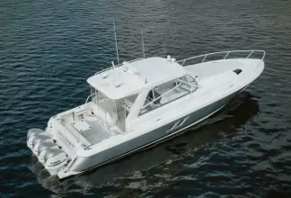Thumbnail von Intrepid 475 Sport Yacht