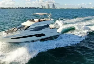 Thumbnail von Prestige 520 AURA