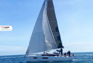 Thumbnail von Jeanneau Sun Odyssey 350