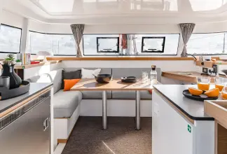 Thumbnail von Excess 11