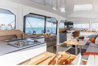 Thumbnail von Excess 11