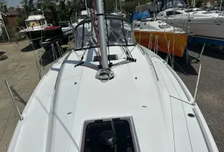 Thumbnail von Jeanneau Sun Odyssey 350