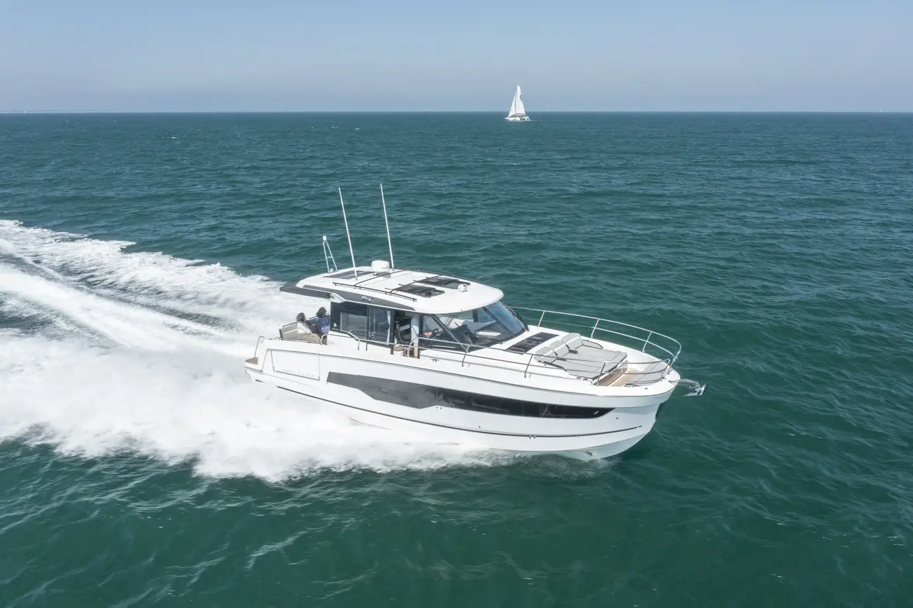 Jeanneau Merry Fisher 1295 Coupé New Boat