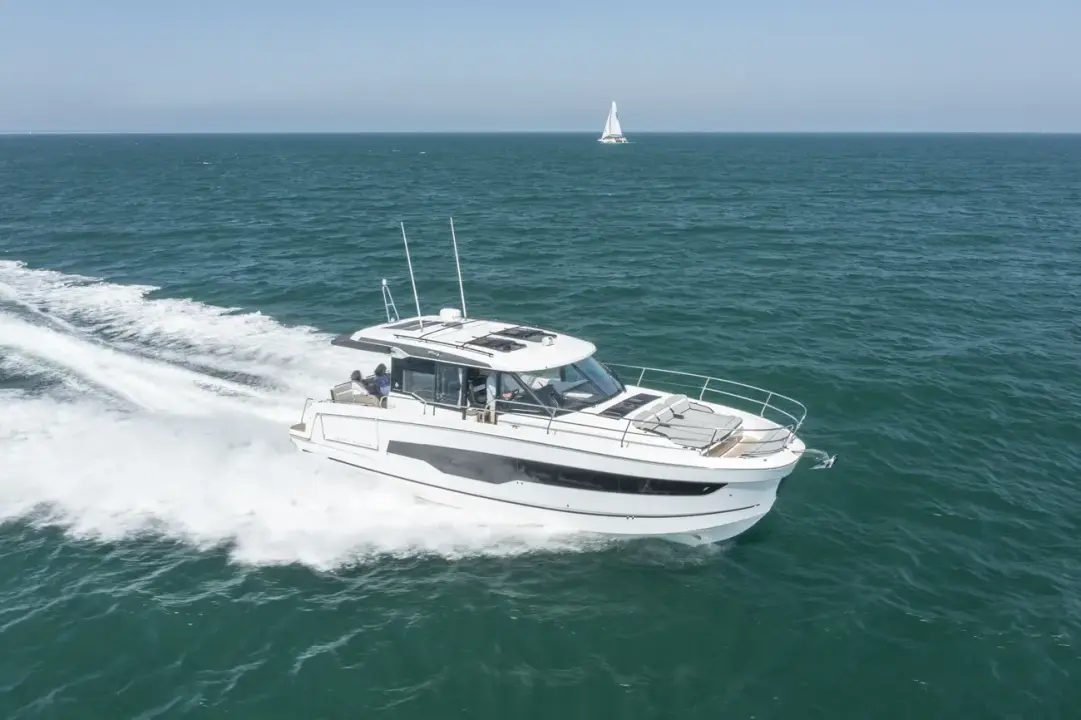 Jeanneau Merry Fisher 1295 Coupé New Boat