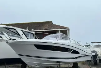 Thumbnail von Jeanneau Cap Camarat 9.0 WA New Boat