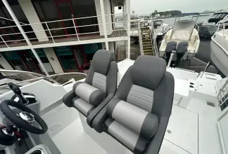 Thumbnail von Jeanneau Cap Camarat 9.0 WA New Boat