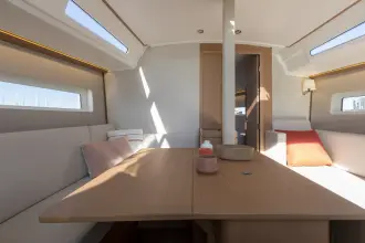 Thumbnail von Jeanneau Sun Odyssey 380