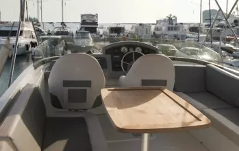 Thumbnail von Beneteau Swift Trawler 44