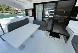 Thumbnail von Excess 14