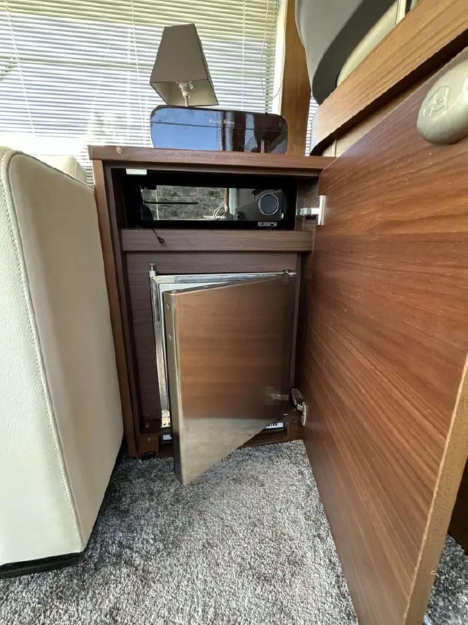 Thumbnail von Princess 60 Flybridge