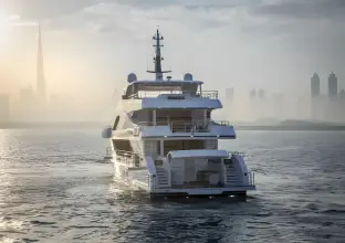 Thumbnail von Majesty 140