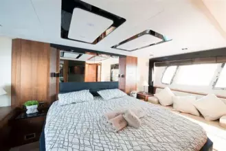 Thumbnail von Sunseeker Predator 64